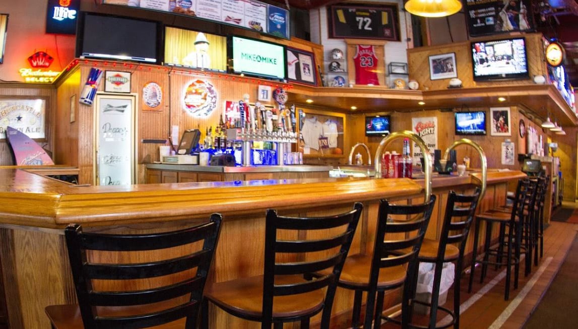 History Peppers Sports Pub